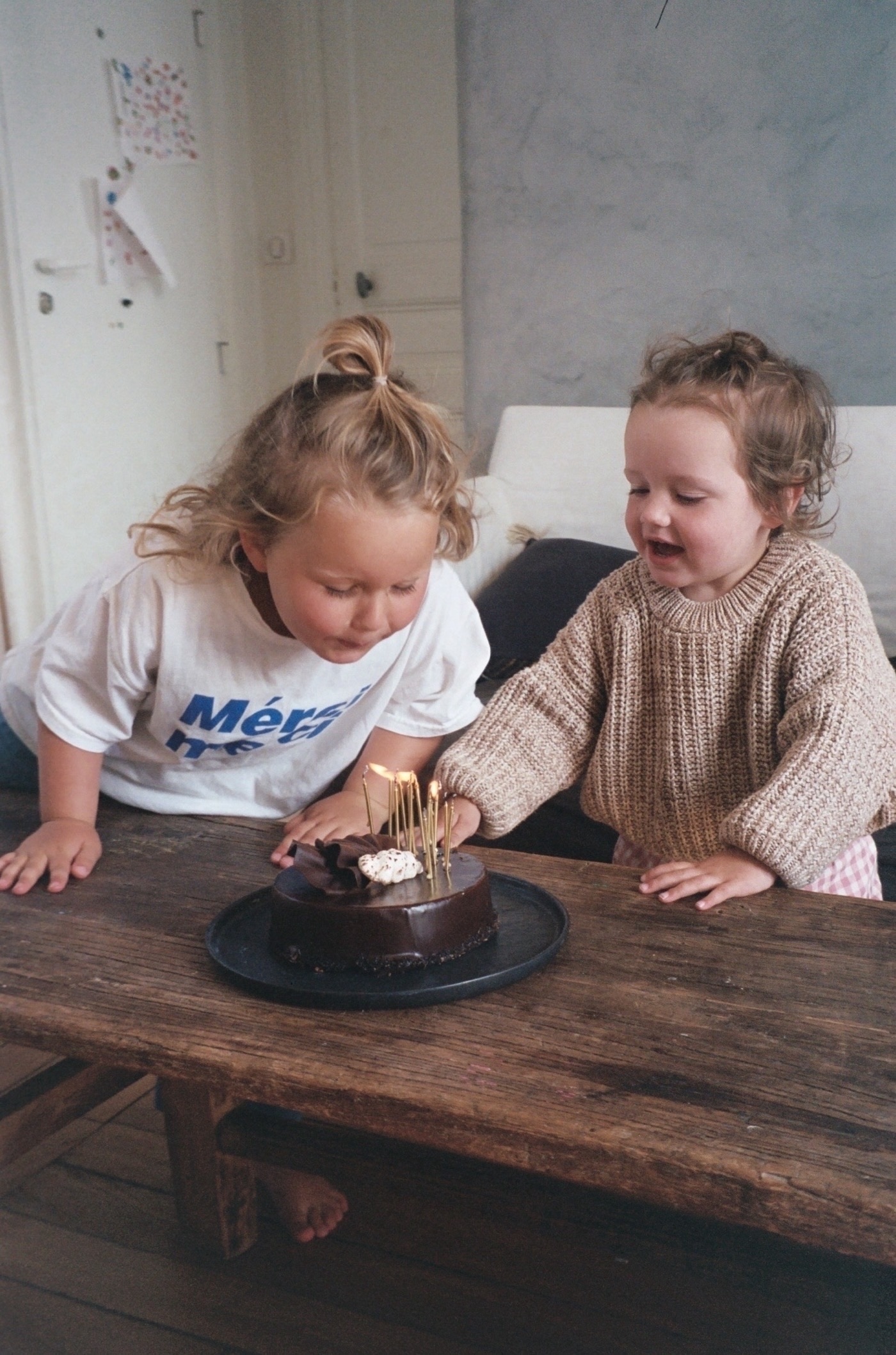 Photo taken with Leica Z2X in Paris by Josh Withers.